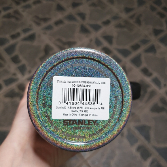 Midnight Glitz 40oz - Picture 3 of 9